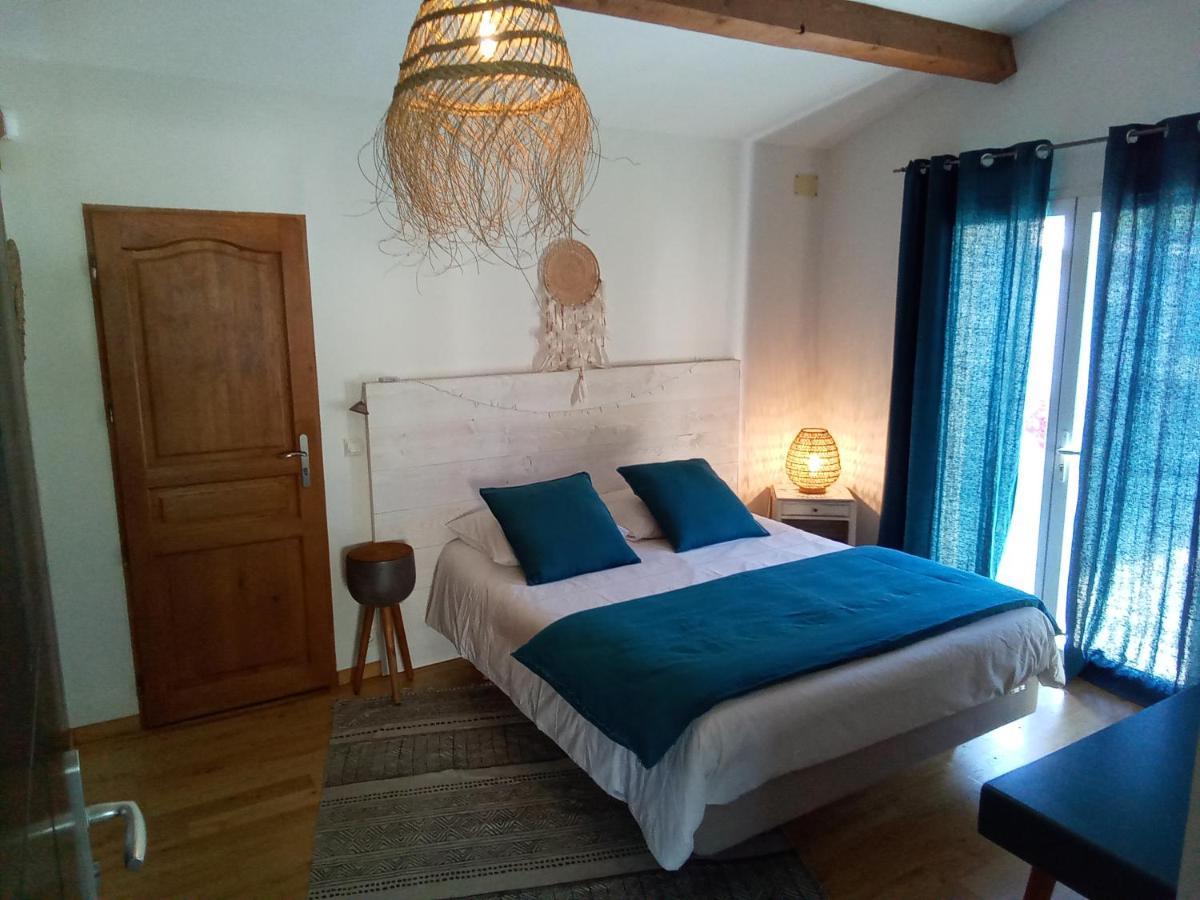 La Chambre Haute Et Son Spa นีมส์ ภายนอก รูปภาพ